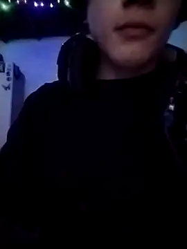 Snapshot of Xtrem3HARDxxx chatting on 15, 3, 2025 Xtrem3HARDxxx online show from 15, 3, 2025