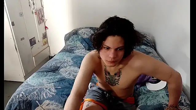 Snapshot of Xtrem3HARDxxx chatting on 3, 10, 2025 Xtrem3HARDxxx online show from 3, 10, 2025