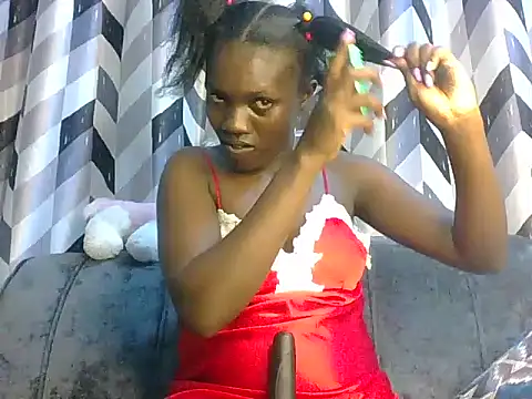 Slimthick900 online show from 4, 3, 2025