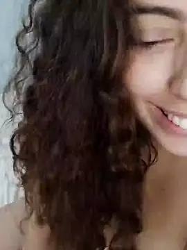 Sweet-diamondxxx online show from 14, 12, 2024