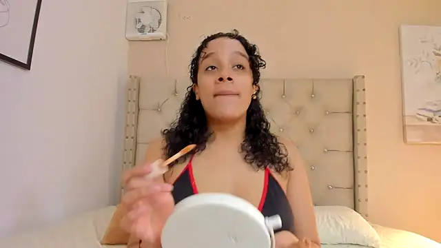 vanesasexyhot21 online show from 8, 4, 2026