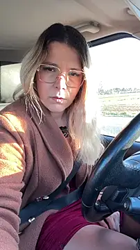 EmyLana online show from 4, 4, 2026