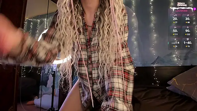 Natural pussy online show from 5, 1, 2025