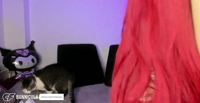 larissa01  online show from 10, 4, 2026