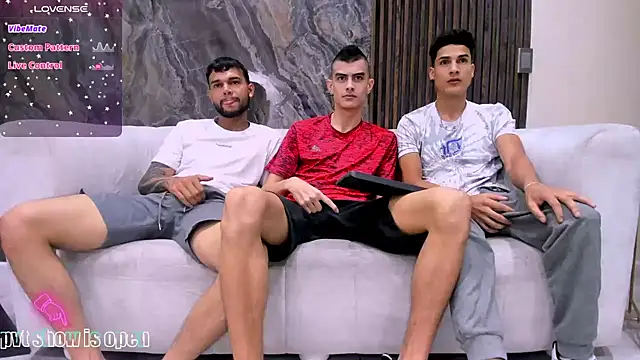 Snapshot of hot_day chatting on 28, 12, 2024 hot day online show from 28, 12, 2024