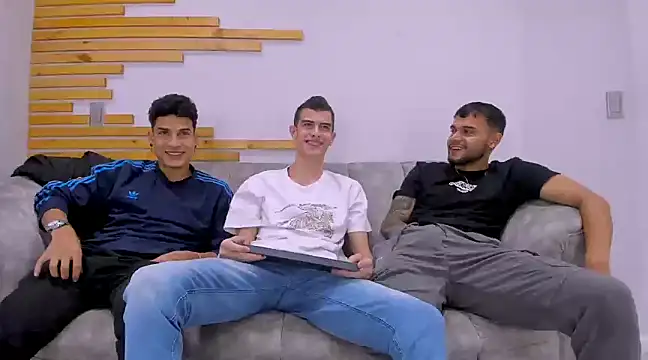 Snapshot of hot_day chatting on 16, 1, 2025 hot day online show from 16, 1, 2025