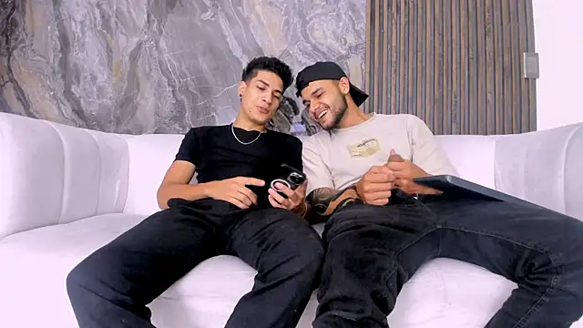 Snapshot of hot_day chatting on 30, 1, 2025 hot day online show from 30, 1, 2025