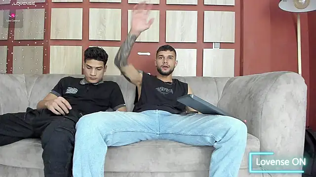 Snapshot of hot_day chatting on 9, 3, 2025 hot day online show from 9, 3, 2025