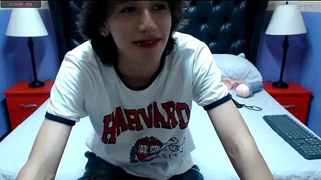 Snapshot of Stephan_Queens chatting on 23, 12, 2024 Stephan Queens online show from 23, 12, 2024