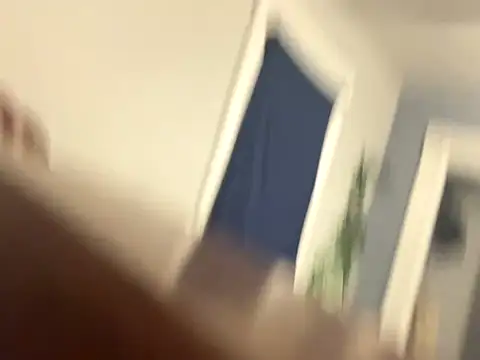 Snapshot of degiggxxx chatting on 17, 10, 2025 degiggxxx online show from 17, 10, 2025