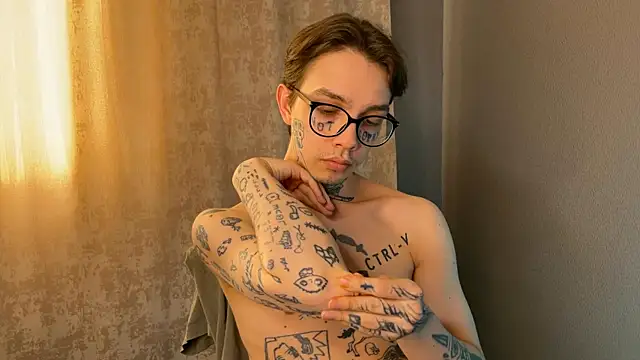 anahori  simon online show from 9, 2, 2025