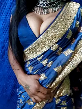 Snapshot of Savita_hotmom chatting on 10, 3, 2026 Savita hotmom online show from 10, 3, 2026