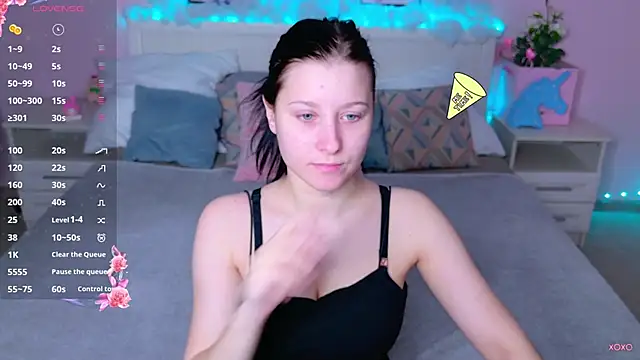 Snapshot of SarahStanley chatting on 13, 3, 2025 SarahStanley online show from 13, 3, 2025