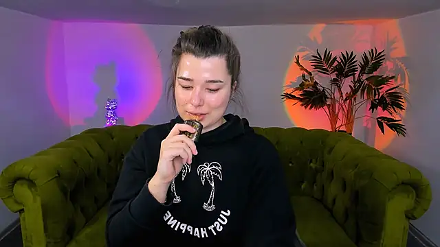  Sun Shy  online show from 7, 2, 2025