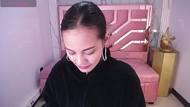 Snapshot of Tyna_ch chatting on 6, 12, 2024 Tyna ch online show from 6, 12, 2024