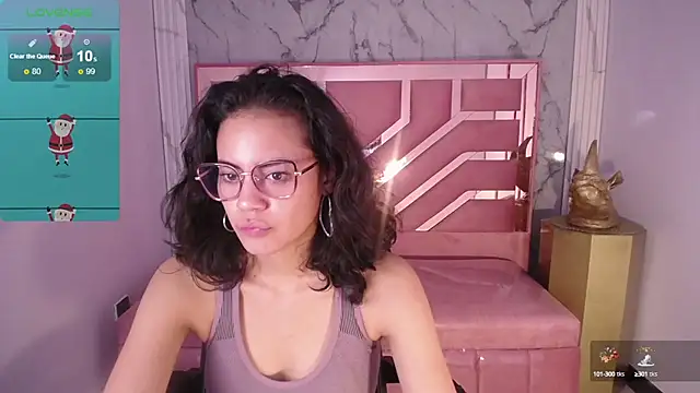 Snapshot of Tyna_ch chatting on 11, 12, 2024 Tyna ch online show from 11, 12, 2024