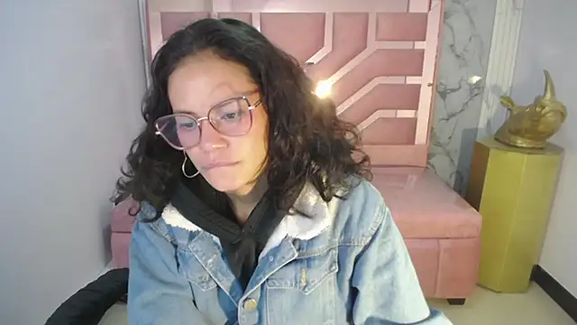 Snapshot of Tyna_ch chatting on 14, 3, 2025 Tyna ch online show from 14, 3, 2025