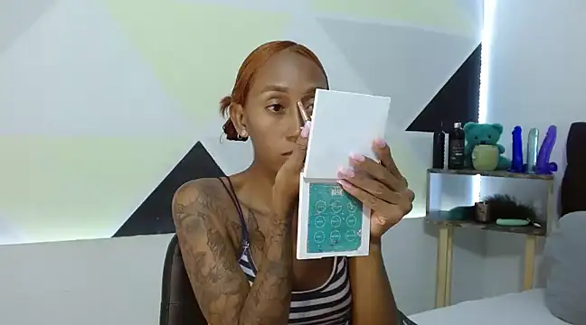 Snapshot of ZashaRomero chatting on 15, 3, 2025 ZashaRomero online show from 15, 3, 2025