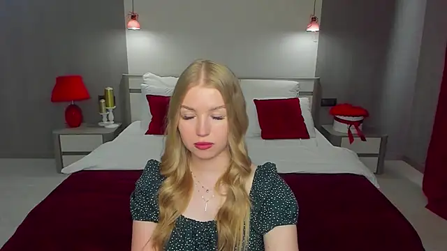 Snapshot of shy__lady chatting on 1, 7, 2026 shy lady online show from 1, 7, 2026