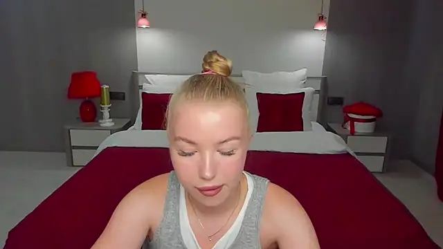 Snapshot of shy__lady chatting on 12, 7, 2026 shy lady online show from 12, 7, 2026