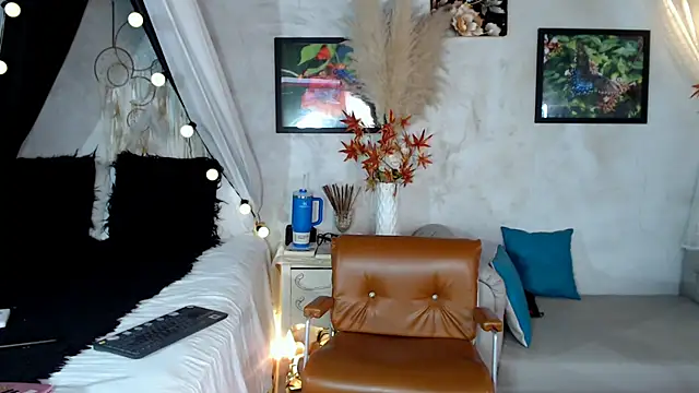 Snapshot of Kyara_Queen chatting on 16, 3, 2025 Kyara Queen online show from 16, 3, 2025