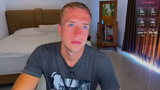 tommy cumfinger online show from 25, 9, 2025