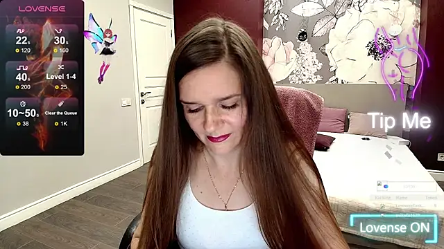 AriaGray online show from 2, 10, 2025