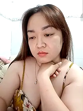 VyOanh2K online show from 8, 3, 2025