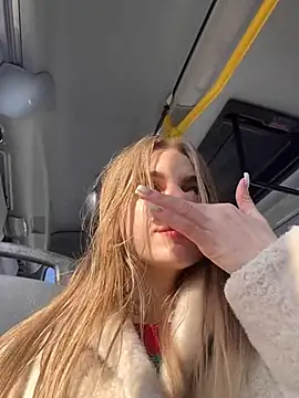 GraceTorrez online show from 8, 2, 2025