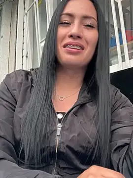 Snapshot of Sara_luna_ chatting on 21, 3, 2025 Sara luna  online show from 21, 3, 2025