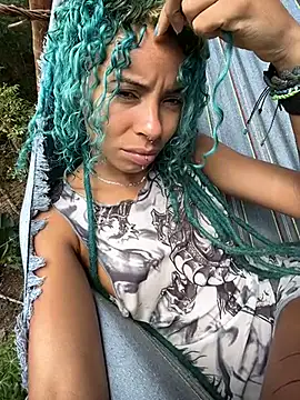 Snapshot of sammoura01 chatting on 27, 10, 2025 sammoura01 online show from 27, 10, 2025