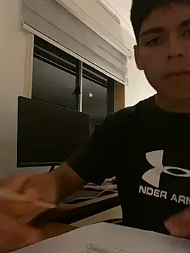 Snapshot of Edu_zzs2 chatting on 30, 10, 2025 Edu zzs2 online show from 30, 10, 2025