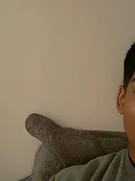 Snapshot of Edu_zzs2 chatting on 31, 10, 2025 Edu zzs2 online show from 31, 10, 2025