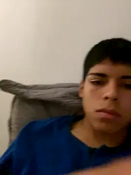 Snapshot of Edu_zzs2 chatting on 17, 11, 2025 Edu zzs2 online show from 17, 11, 2025