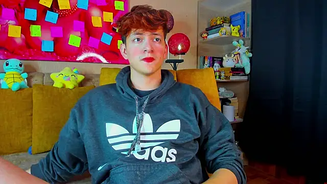 GabyThoms online show from 10, 3, 2026