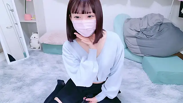 Snapshot of x-naru-x chatting on 6, 12, 2024 x-naru-x online show from 6, 12, 2024