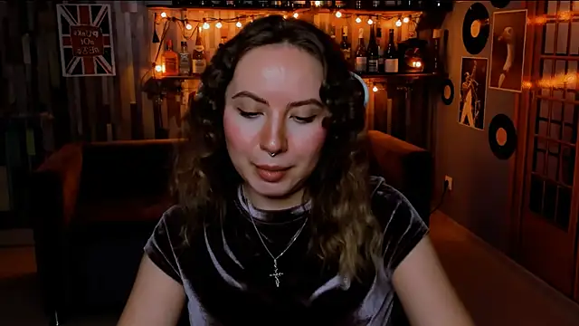 JasmineMilko online show from 7, 7, 2026