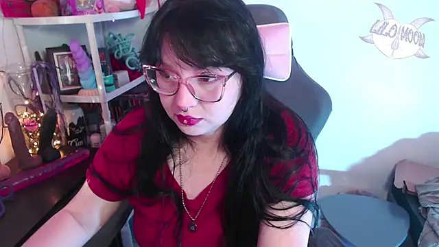 Snapshot of LiloMoon69 chatting on 9, 12, 2024 LiloMoon69 online show from 9, 12, 2024