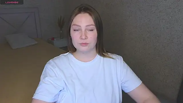 Snapshot of Catherine_River chatting on 1, 3, 2025 Catherine River online show from 1, 3, 2025