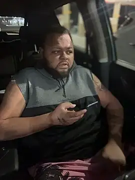 papijusto online show from 5, 11, 2025