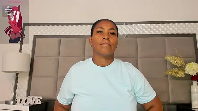 Snapshot of OliviaBurning chatting on 27, 9, 2025 OliviaBurning online show from 27, 9, 2025