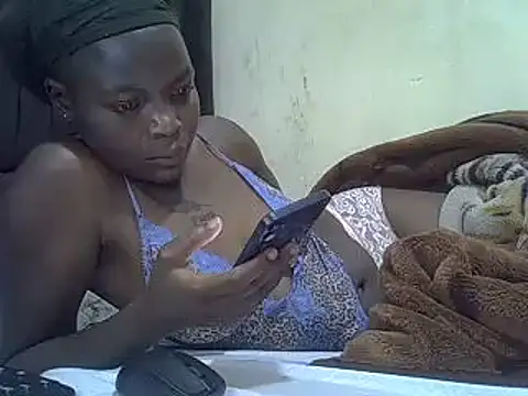 Snapshot of pretty_vivy chatting on 18, 3, 2025 pretty vivy online show from 18, 3, 2025