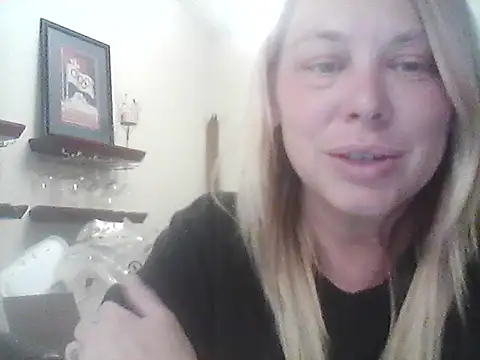 burrkitty online show from 7, 10, 2025