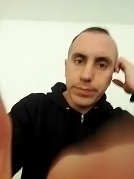 Snapshot of HELL_FIRE chatting on 12, 10, 2025 HELL FIRE online show from 12, 10, 2025