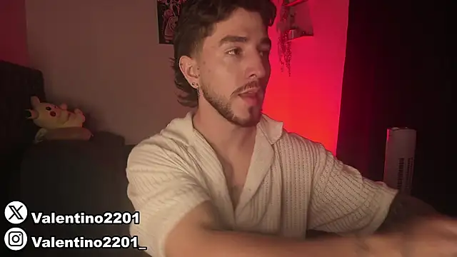 Valentino Xander online show from 11, 3, 2025