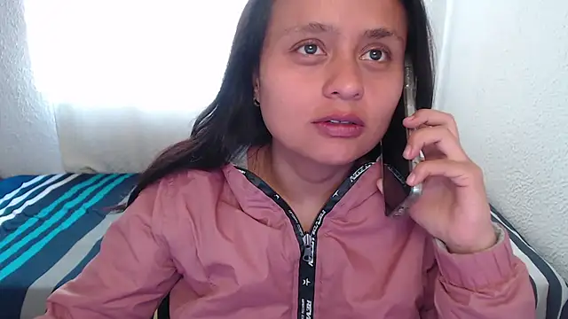 Snapshot of passion_sweet07 chatting on 15, 10, 2025 passion sweet07 online show from 15, 10, 2025