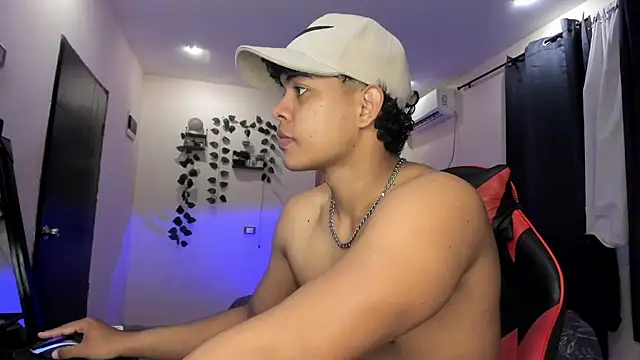 Snapshot of johan_beley_ chatting on 1, 3, 2026 johan beley online show from 1, 3, 2026