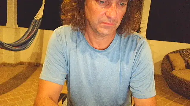 costanza7070 online show from 15, 4, 2026