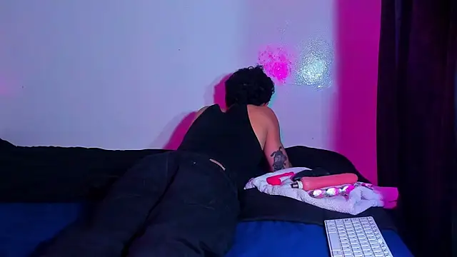 Piggy Eddy online show from 26, 2, 2026