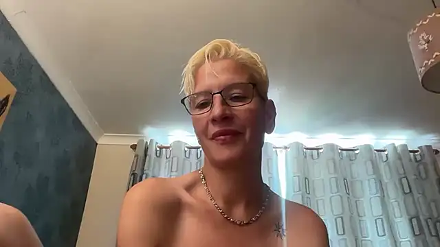 Snapshot of JennyHazel1 chatting on 20, 7, 2026 JennyHazel1 online show from 20, 7, 2026